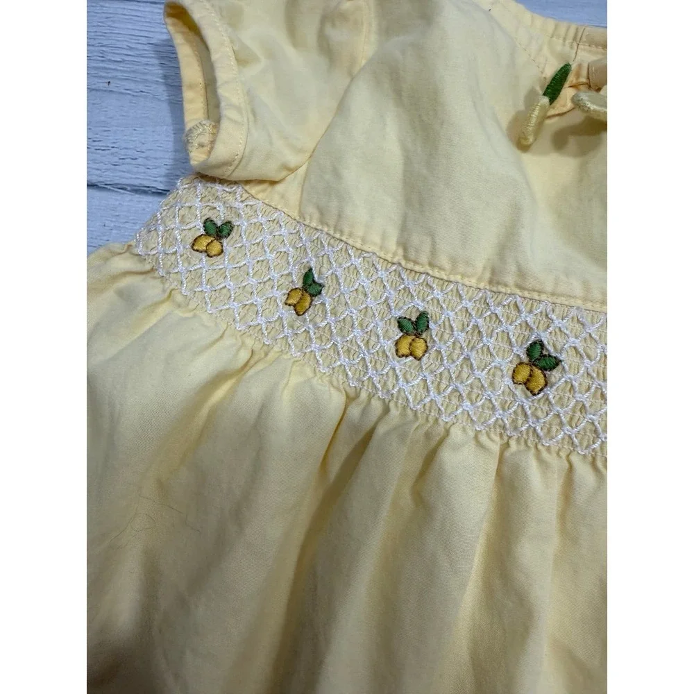 Gymboree girls 2006 yellow smocked lemon dress 0-3 months